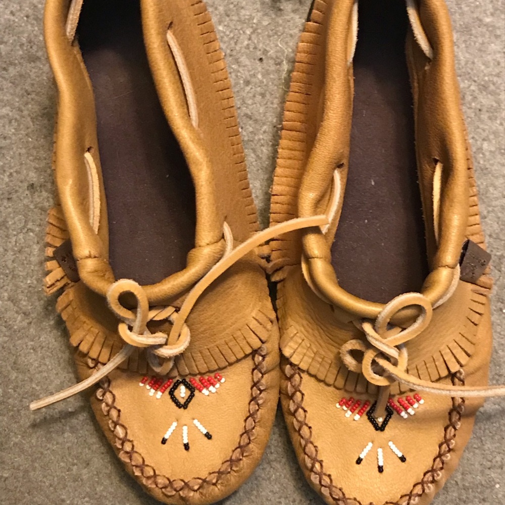 Laurentian Chief Moccasins.